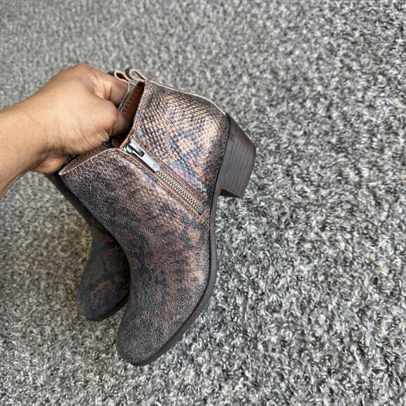 Lucky Brand Basel Ankle Boots Size 8 M Metallic Brown Snake Leather Zip New READ - Picture 6 of 11